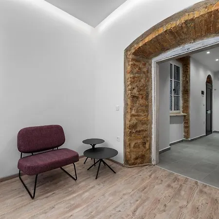 Kalelarga I Sveti Lovre *