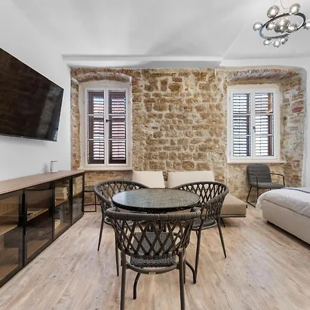 Appartement Kalelarga I Sveti Lovre Zadar