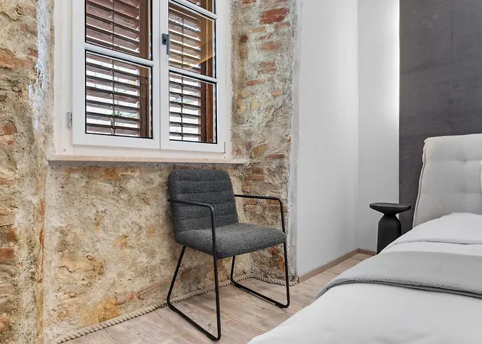 Kalelarga I Sveti Lovre Lejlighed Zadar